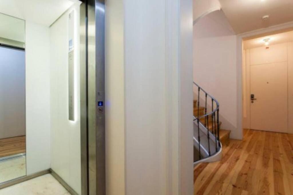 Lisbon Combro 77 Charming Studios By Get Your Stay Exterior photo